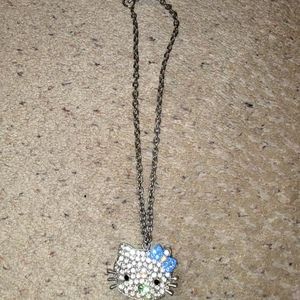 Hello kitty necklace